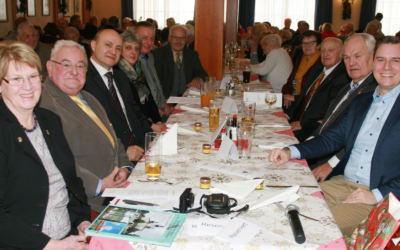 Vorweihnachtliche Feier der Silberlöwen