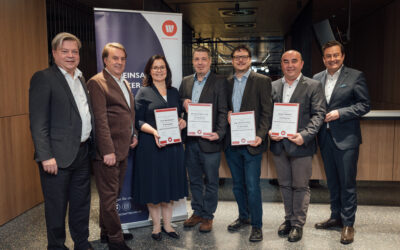 Karin Rosenberger, Jürgen Fellnhofer, Dietmar Schöner und Matthias Pölzer aus Melk schließen Wirtschaftsbund Kaderschmiede erfolgreich ab