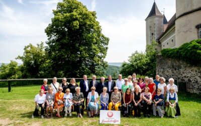 Purkersdorfer Silberlöwen beim Landestreffen der Wirtschaftsbund Silberlöwen auf Schloss Rosenburg