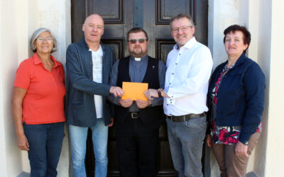 Wirtschaftsbund Kottes-Purk spendete für Kirchenrenovierung