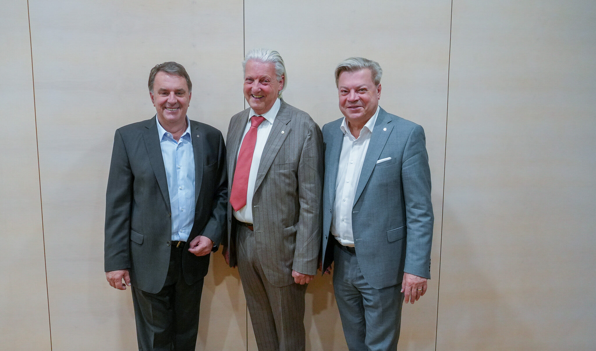 Der Wirtschaftsbund Niederösterreich gratuliert Alfred Babinsky zur Wiederwahl als Bezirksgruppenobmann im Bezirk Hollabrunn.