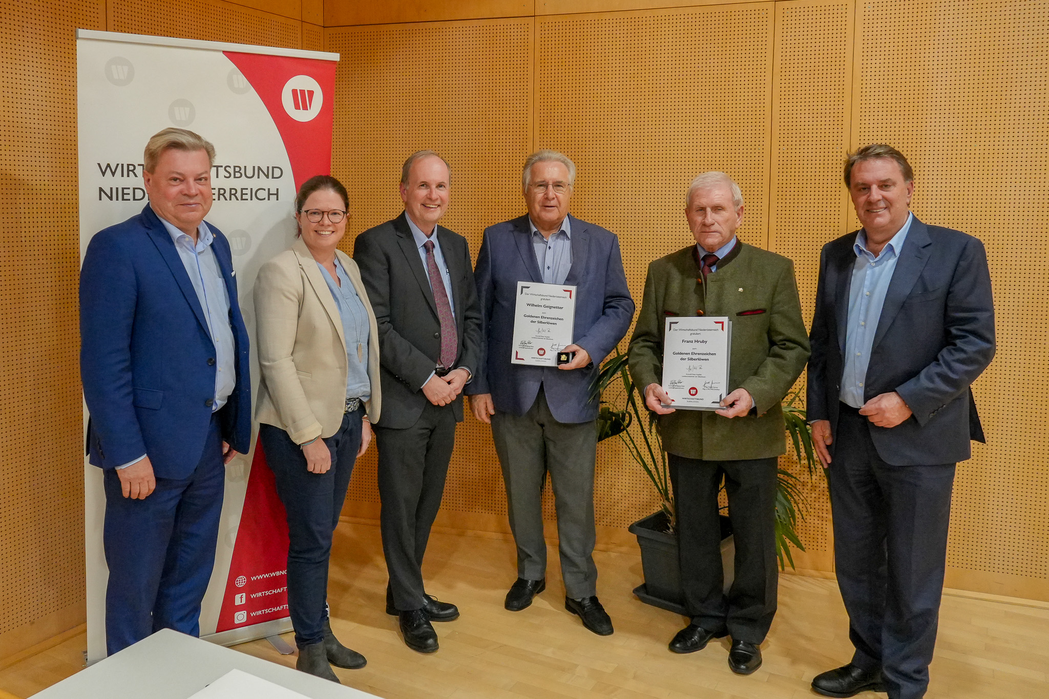 Ehrung Der Wirtschaftsbund Mödling zur Ehrung zweier langjährigen Mitglieder.