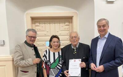 Erich Wastel zum 95. gratuliert